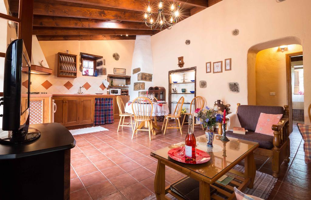 Finca El Picacho Apartments In The Countryside 2 Km From The Beach Tejina ภายนอก รูปภาพ